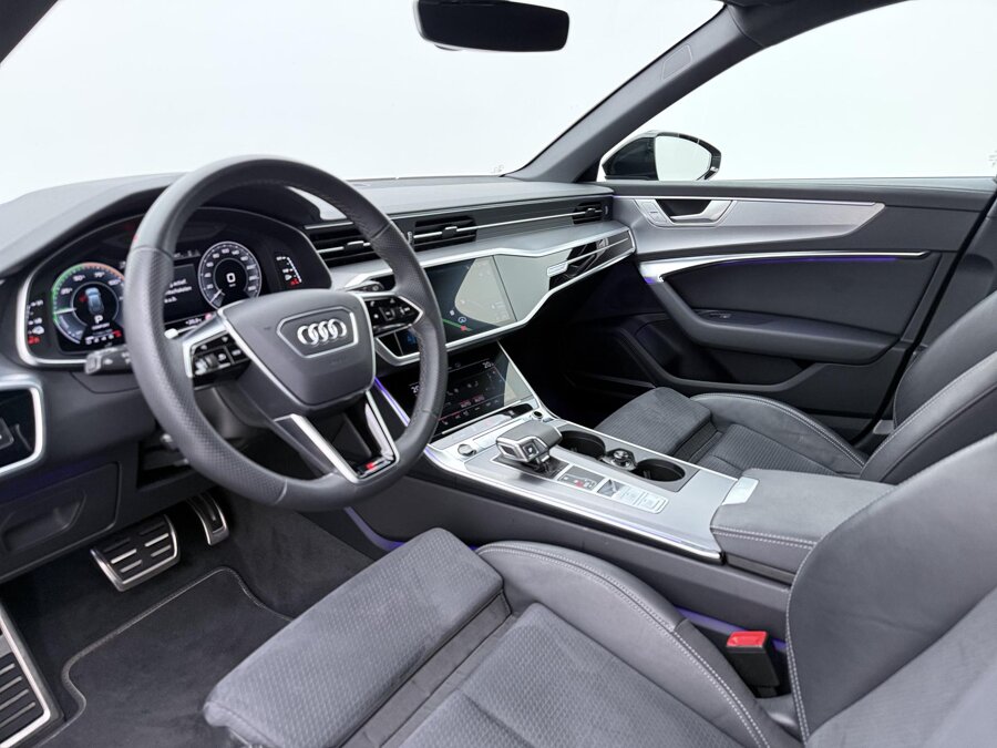Audi A6 Avant 50 TFSI e quattro S edition Competition