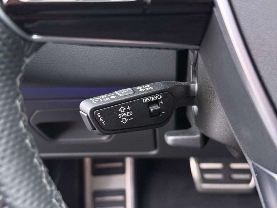 Audi A6 Avant 50 TFSI e quattro S edition Competition