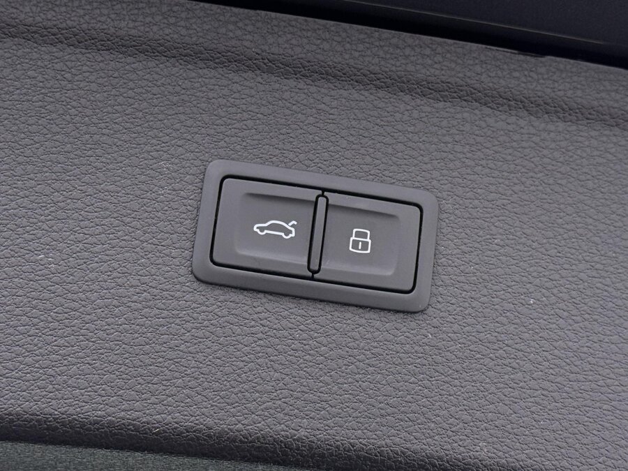 Audi Q5 50 TFSI e S edition