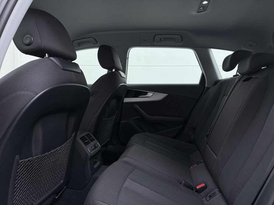 Audi A4 Avant 35 TFSI Advanced Edition