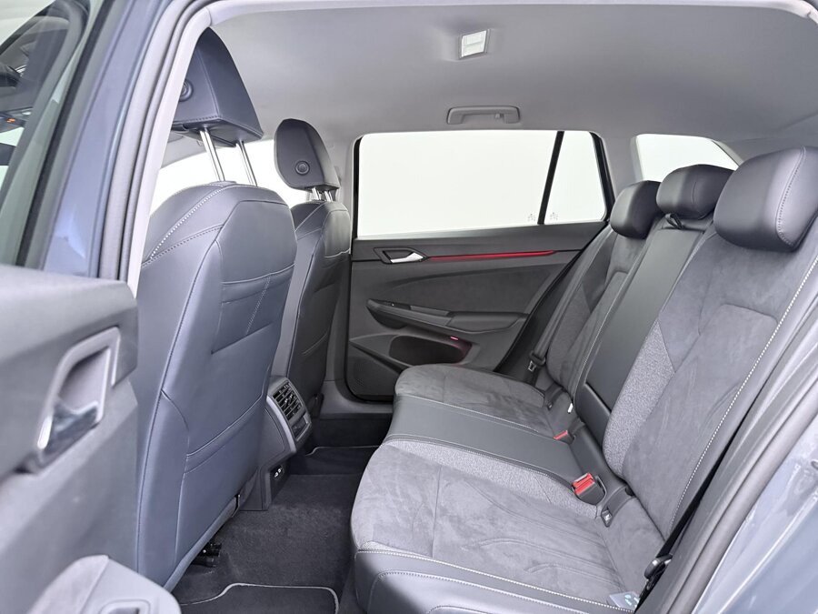 Volkswagen Golf Variant 1.5 TSI Life Business
