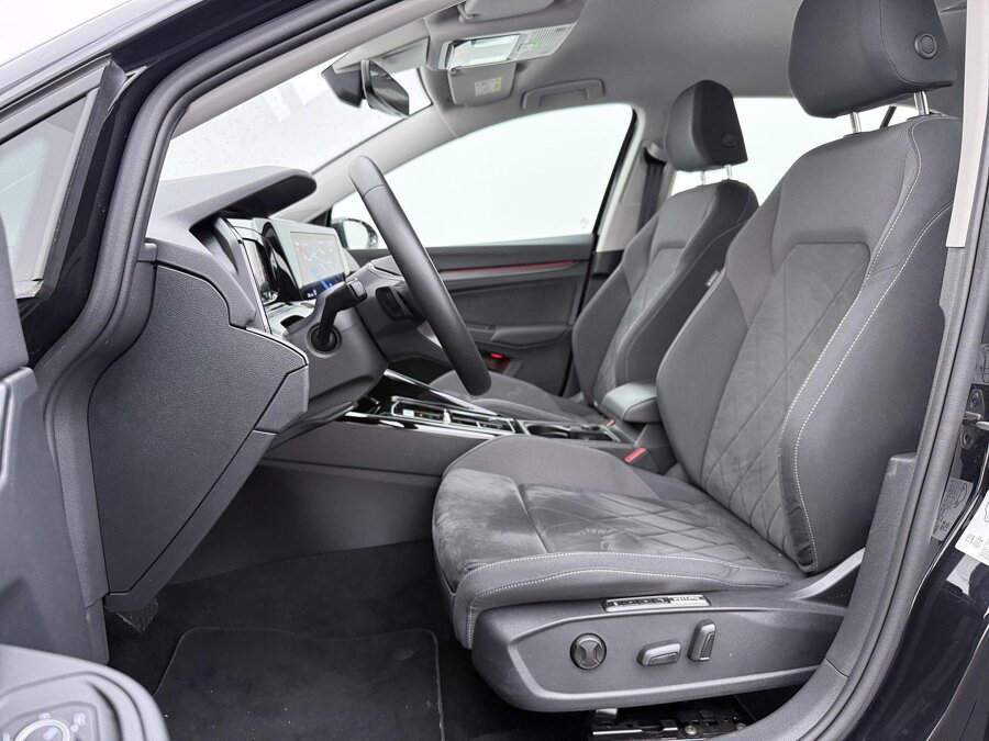 Volkswagen Golf 1.4 eHybrid Style