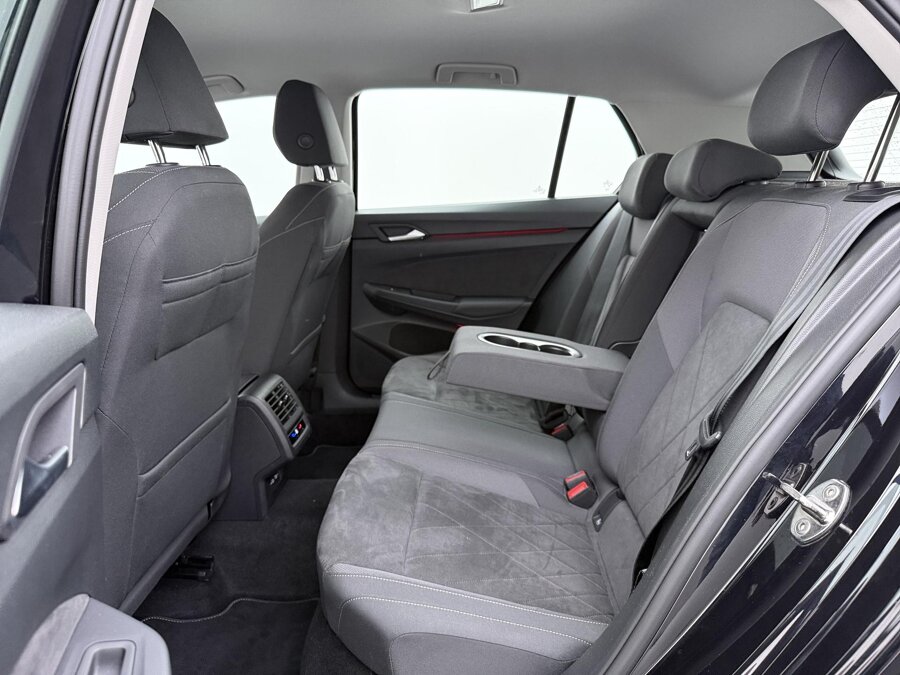 Volkswagen Golf 1.4 eHybrid Style