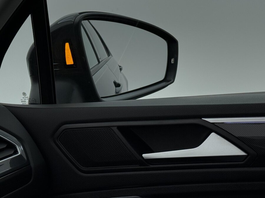 Volkswagen Tiguan 1.4 TSI eHybrid Elegance