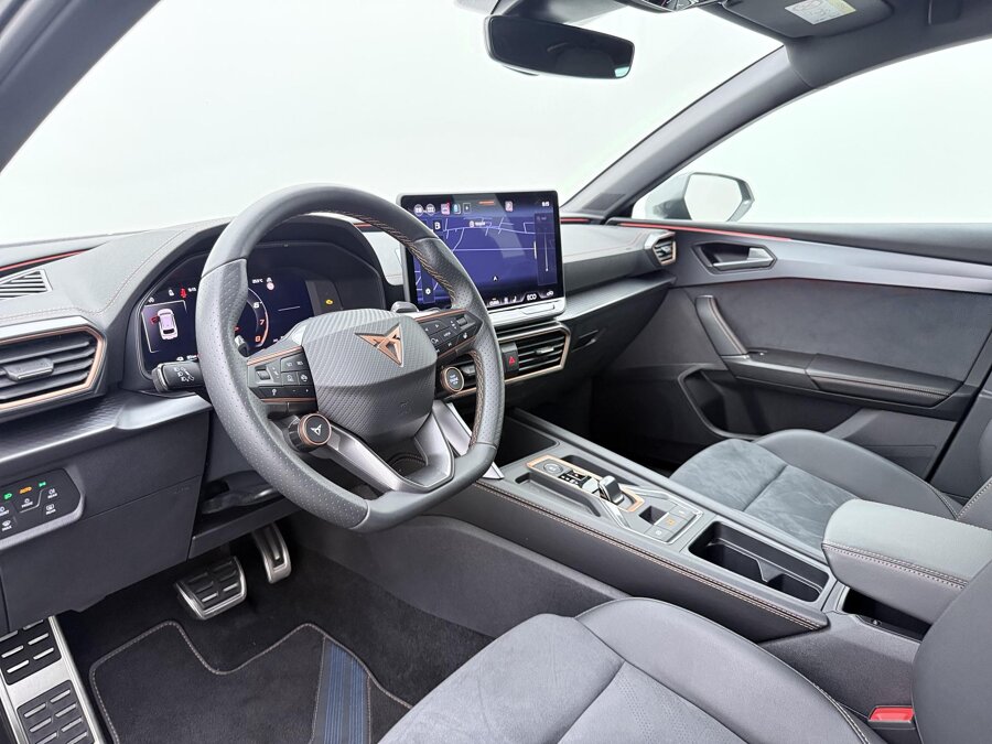 CUPRA Leon 1.5 TSI e-Hybrid Business