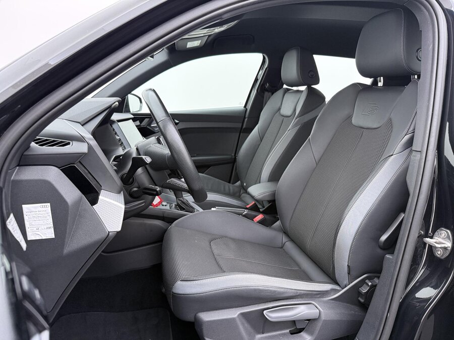 Audi A1 Sportback 25 TFSI S-line