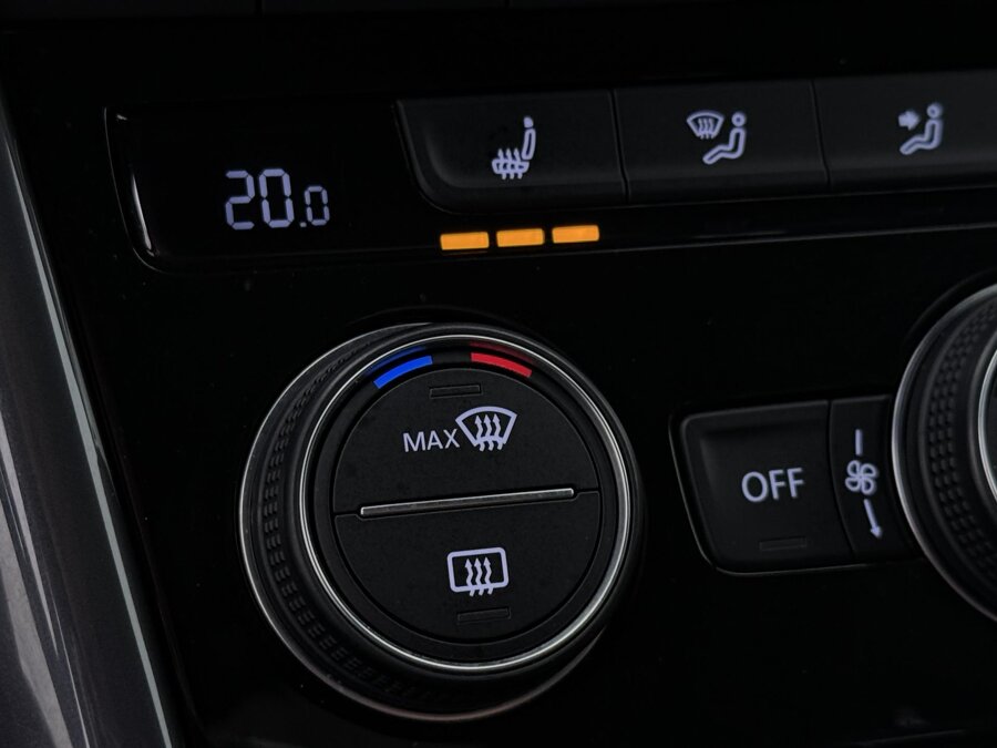 Volkswagen T-Roc 1.5 TSI Sport R-line