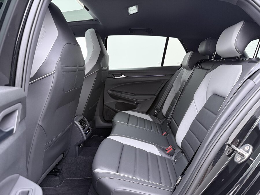Volkswagen Golf 1.5 eHybrid GTE