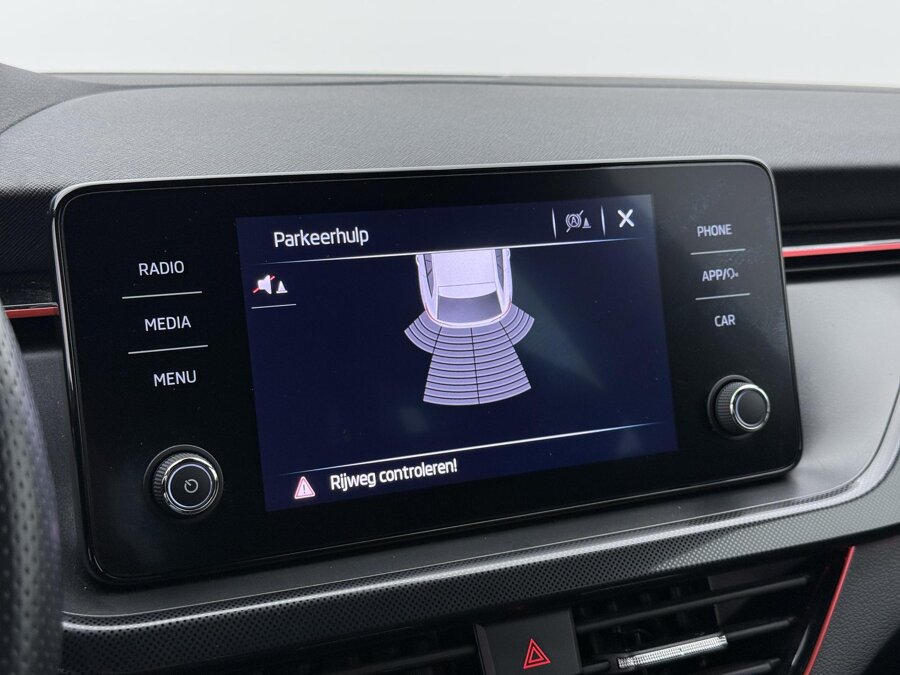 Škoda Scala 1.5 TSI Sport Business