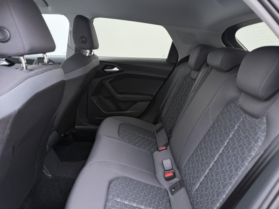 Audi A1 Sportback 30 TFSI Advanced edition
