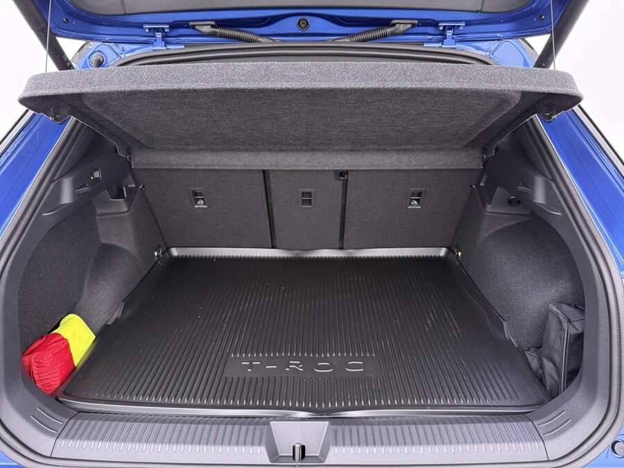 Volkswagen T-Roc R-Line First Edition 1.5 eTSI 110 kW / 150 PK