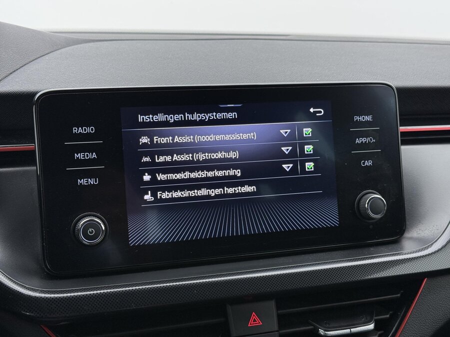 Škoda Kamiq 1.0 TSI Sport Business