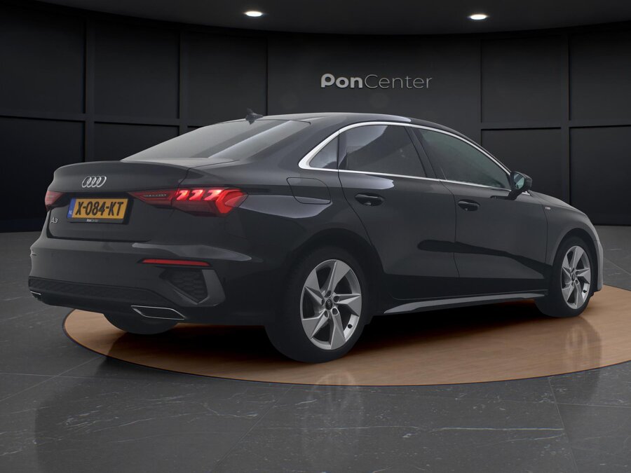 Audi A3 Limousine 30 TFSI S-Line edition
