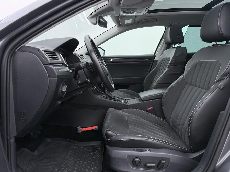 Škoda Superb Combi 1.4 TSI iV Business Edition Plus