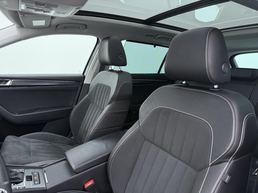 Škoda Superb Combi 1.4 TSI iV Business Edition Plus