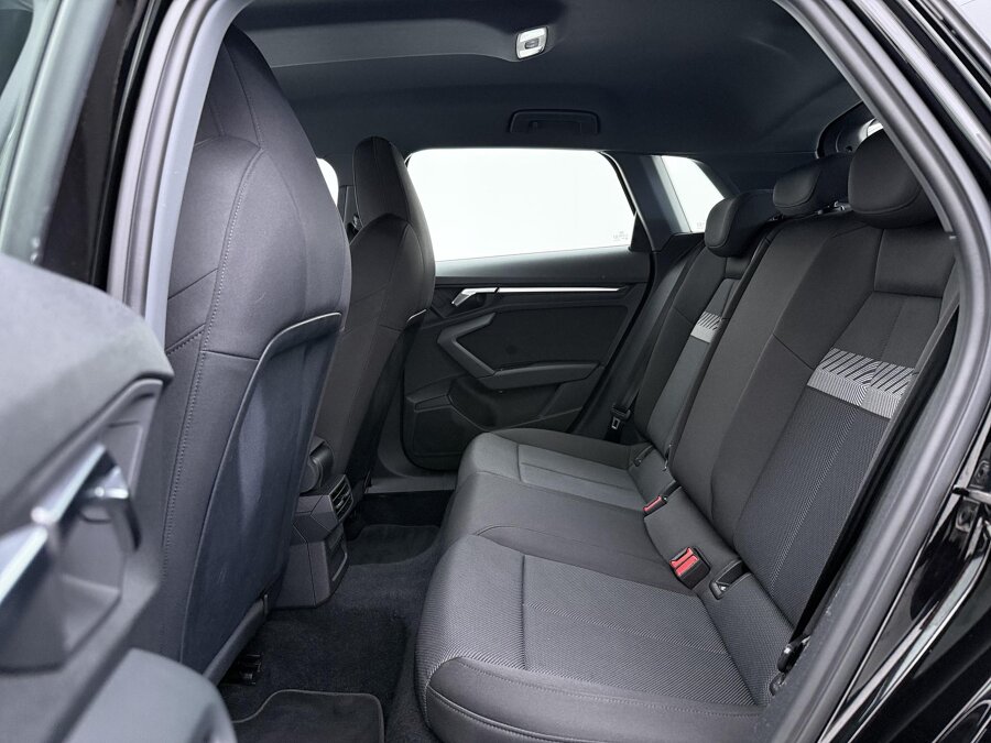 Audi A3 Sportback 30 TFSI Advanced edition