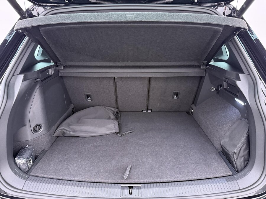 Volkswagen Tiguan 1.4 TSI eHybrid R-Line Business