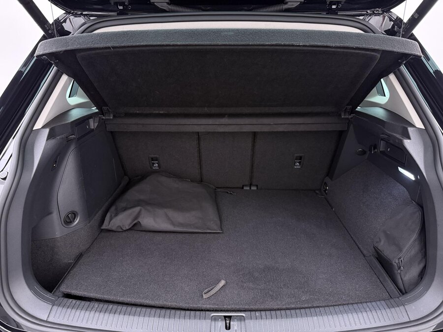 Volkswagen Tiguan 1.4 TSI eHybrid Elegance