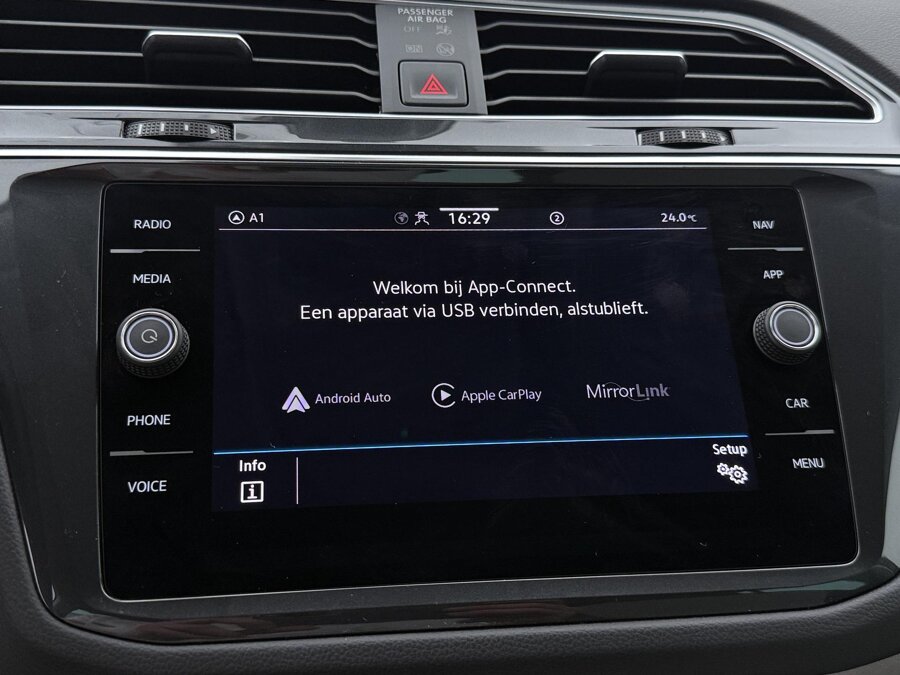 Volkswagen Tiguan 1.4 TSI eHybrid Elegance