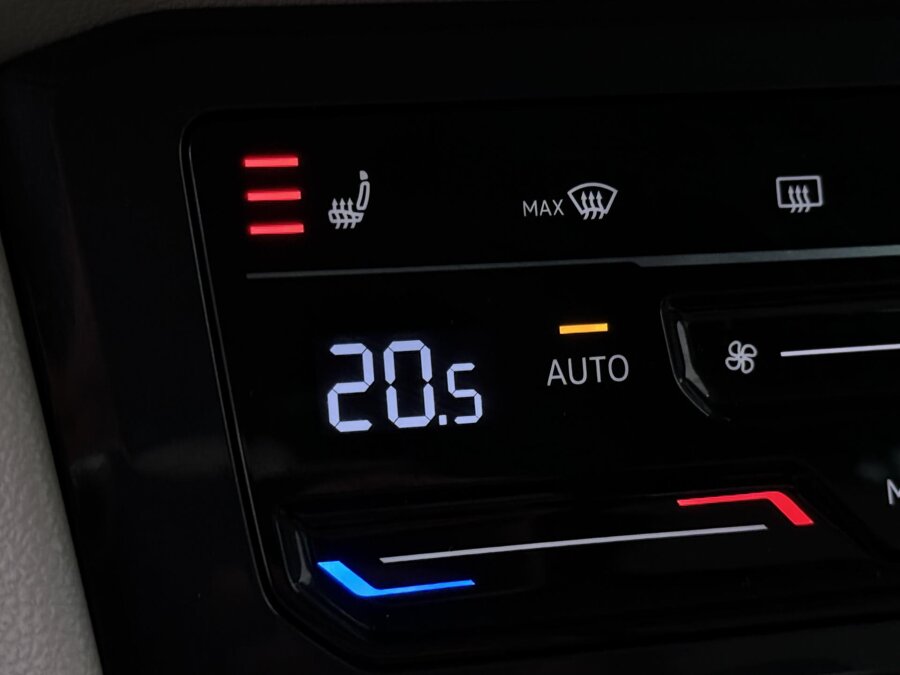 Volkswagen Tiguan 1.4 TSI eHybrid Elegance