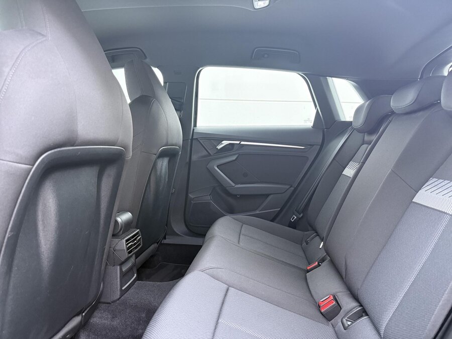 Audi A3 Sportback 30 TFSI Advanced edition