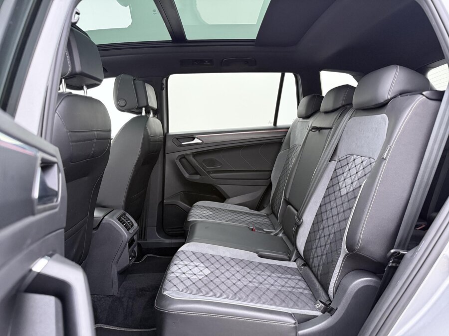 Volkswagen Tiguan Allspace 1.5 TSI R-Line 7 Persoons