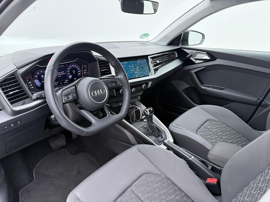 Audi A1 Sportback 30 TFSI S-line