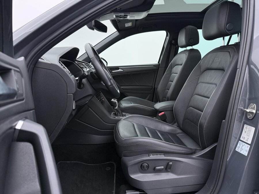 Volkswagen Tiguan 1.4 TSI eHybrid R-Line Business+