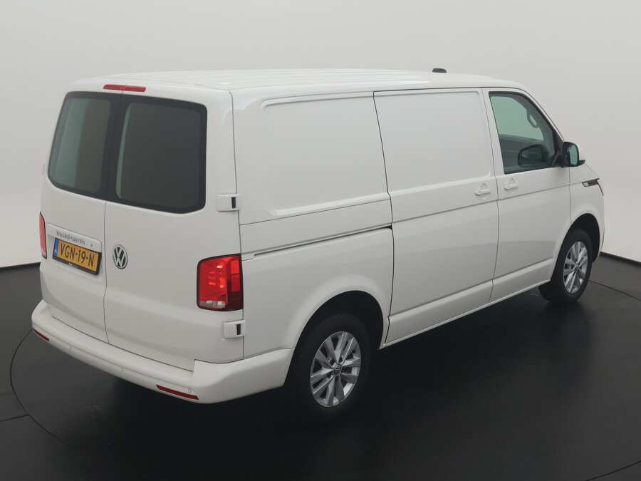 Volkswagen Bedrijfswagens Transporter 2.0 TDI L1H1 26 Highline
