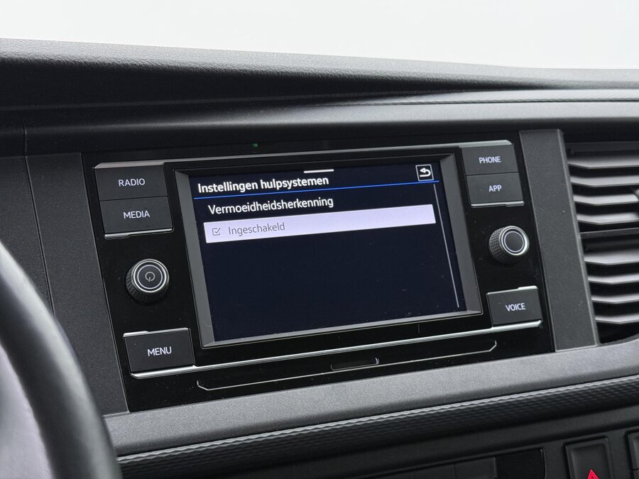 Volkswagen Bedrijfswagens Transporter 2.0 TDI L1H1 26 Highline