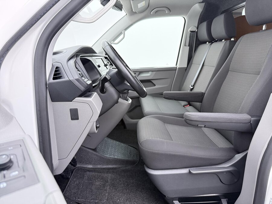 Volkswagen Bedrijfswagens Transporter 2.0 TDI L1H1 26 Highline