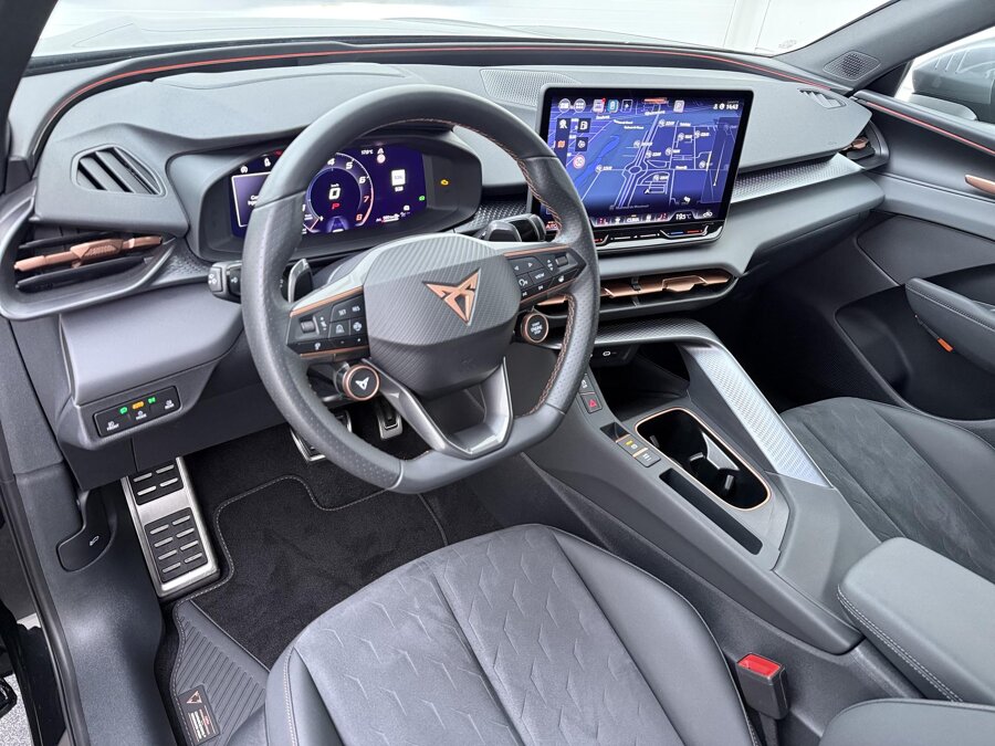 CUPRA Terramar 1.5 TSI e-Hybrid Essential