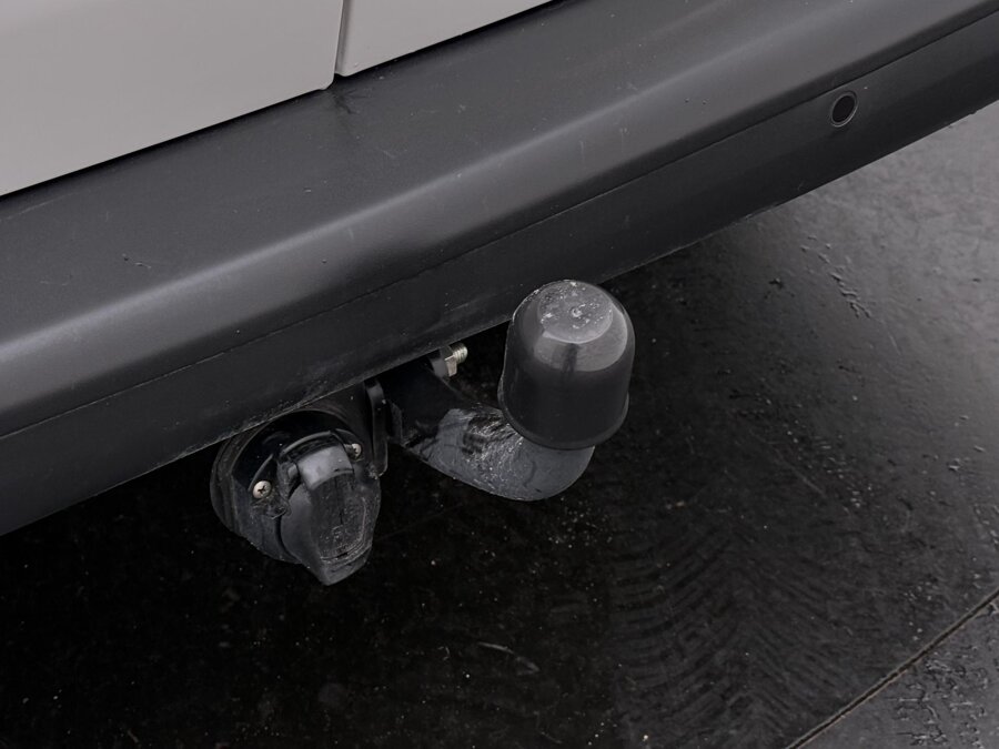 Volkswagen Bedrijfswagens Transporter 2.0 TDI 110 PK L1H1 28 Comfortline