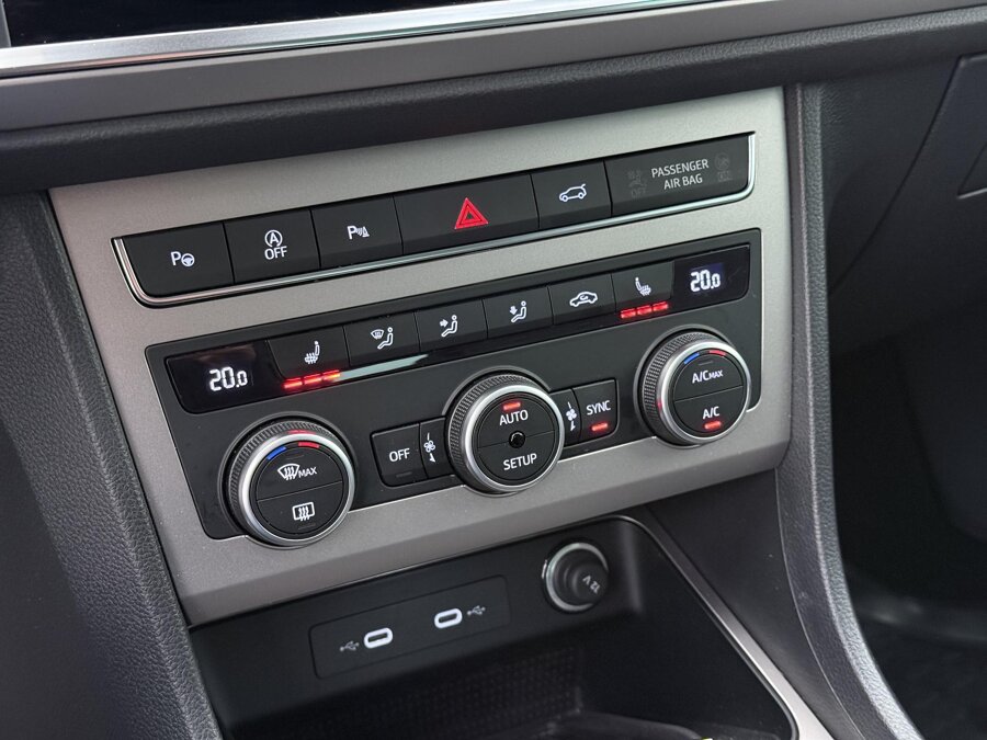 SEAT Ateca 1.5 TSI Xperience Business Intense