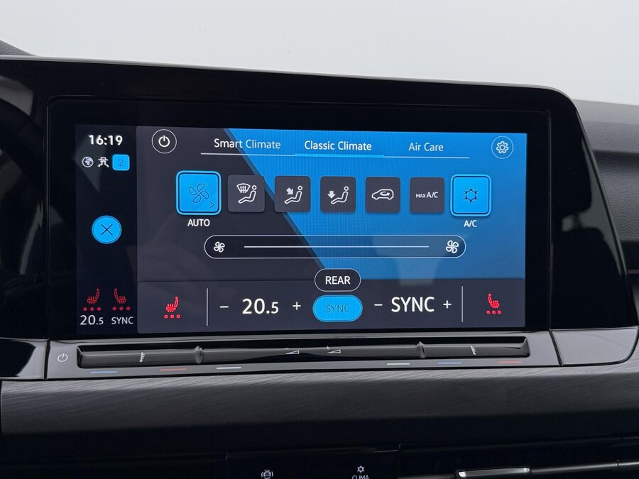 Volkswagen Golf 1.4 eHybrid Style