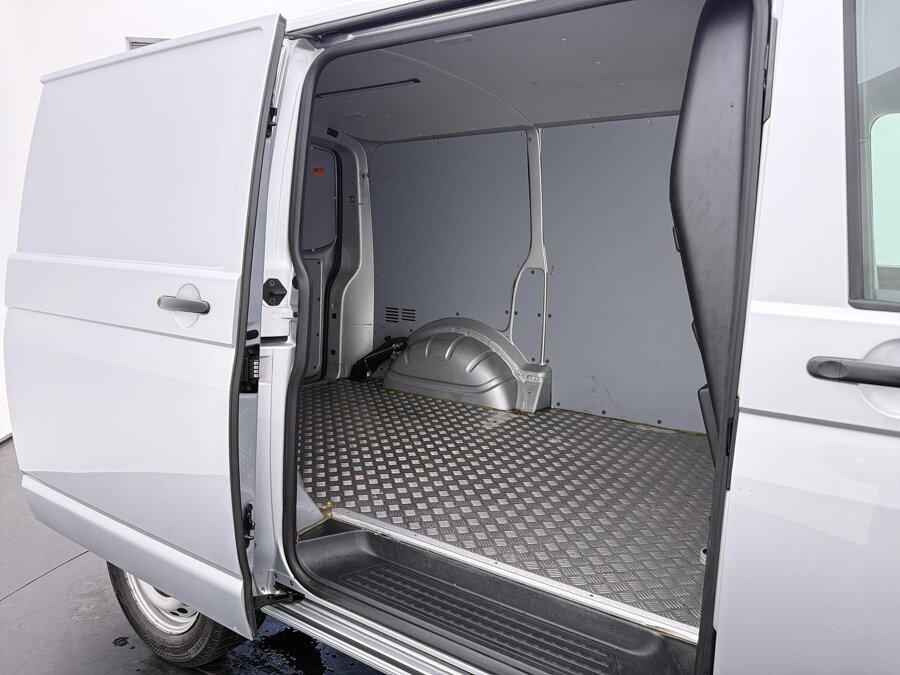 Volkswagen Bedrijfswagens Transporter 2.0 TDI 110 PK L1H1