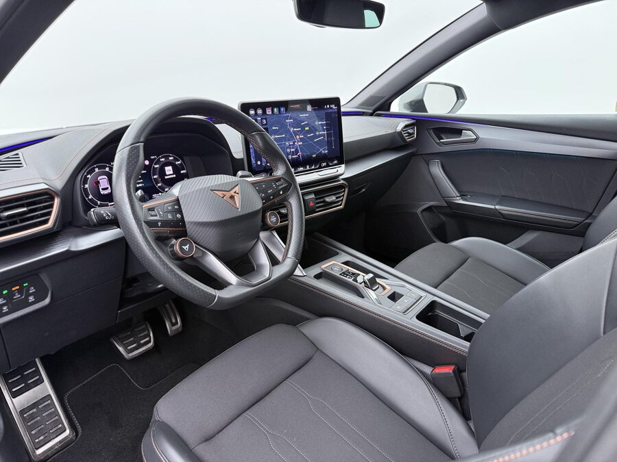 CUPRA Leon 1.5 TSI e-Hybrid Business