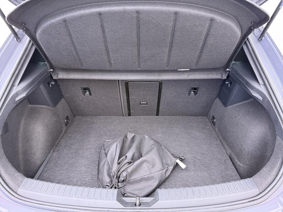 CUPRA Leon 1.5 TSI e-Hybrid Business