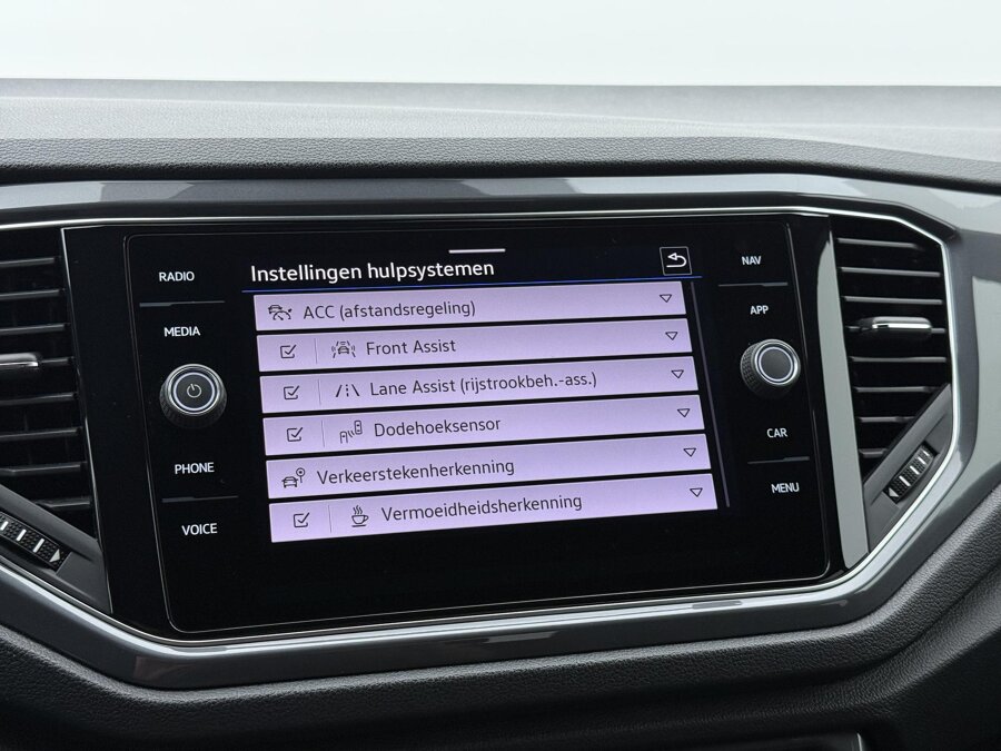 Volkswagen T-Roc 1.5 TSI Sport