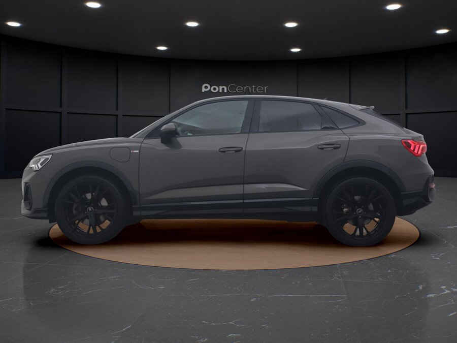 Audi Q3 Sportback 45 TFSIe S-line