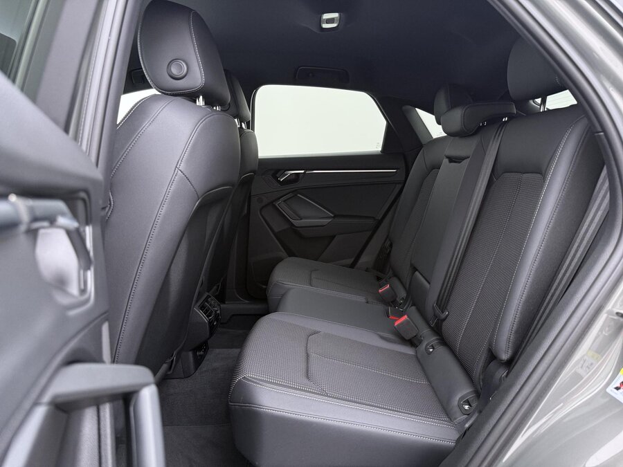 Audi Q3 Sportback 45 TFSIe S-line