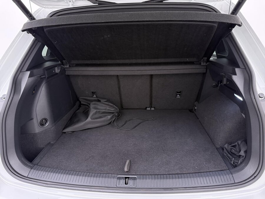 Volkswagen Tiguan 1.4 TSI eHybrid R-Line Business+