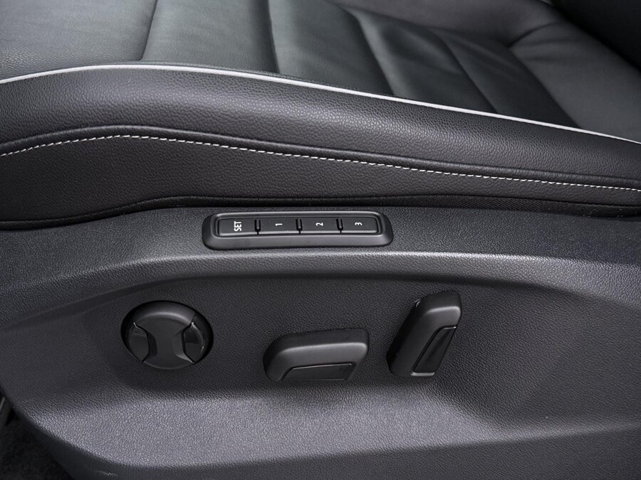 Volkswagen Tiguan 1.4 TSI eHybrid R-Line Business+