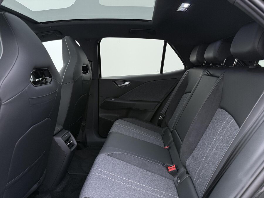 Volkswagen ID.3 Neo Style 61 kWh 140 kW / 190 PK