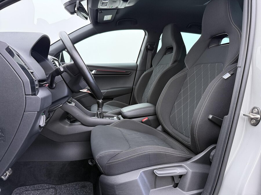 Škoda Karoq 1.5 TSI Sportline Business