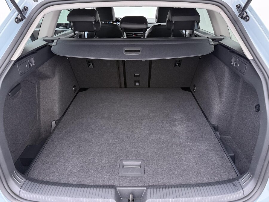 Volkswagen Golf Variant 1.5 eTSI Life Business