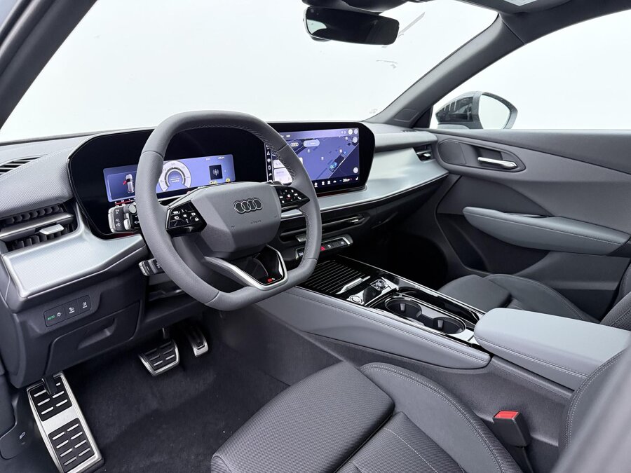 Audi Q3 S edition 1.5 e-hybrid 200 kW / 272 PK