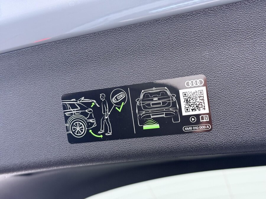 Audi Q3 S edition 1.5 e-hybrid 200 kW / 272 PK