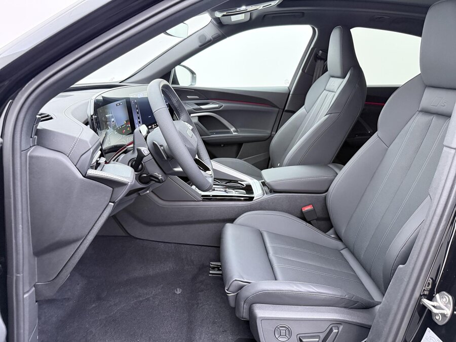 Audi Q5 Sportback S edition Competition 2.0 e-hybrid 270 kW / 367 PK