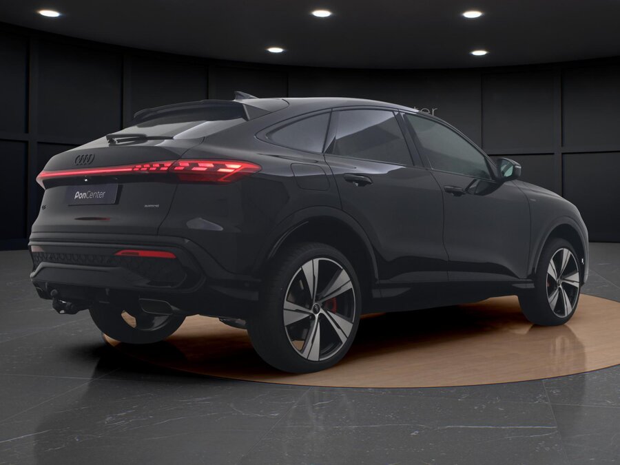 Audi Q5 Sportback S edition Competition 2.0 e-hybrid 270 kW / 367 PK